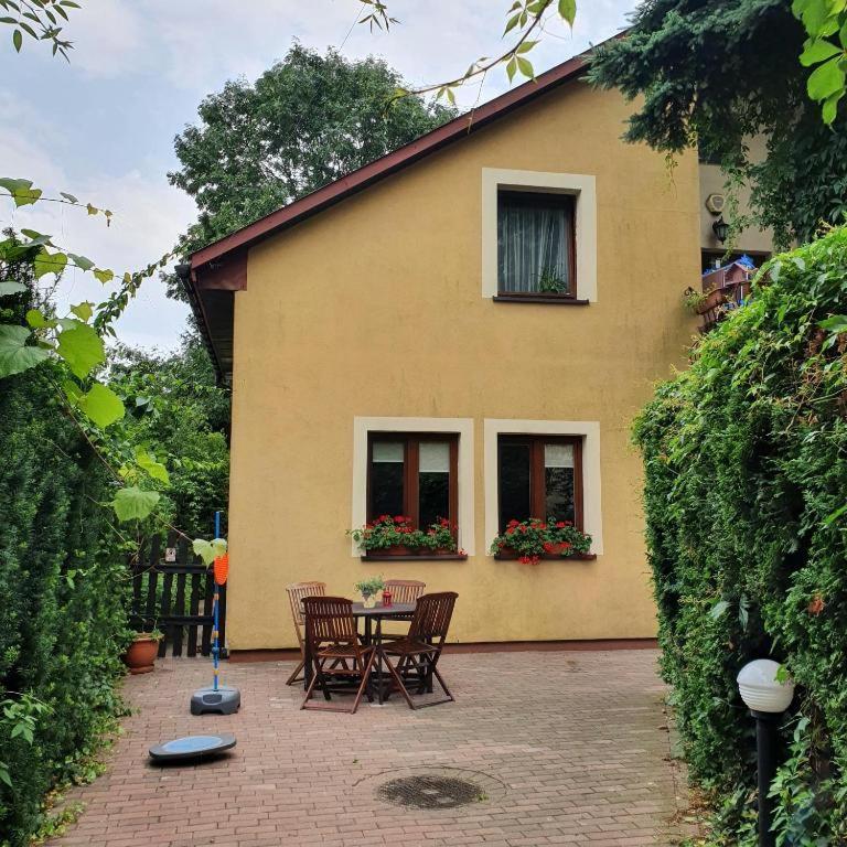 Albatros Room With Bathroom Warsaw Exterior photo